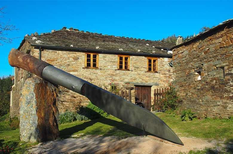 amezaga-casa-de-aldea-entorno-galeria-taramundi-museo-de-la-cuchilleria